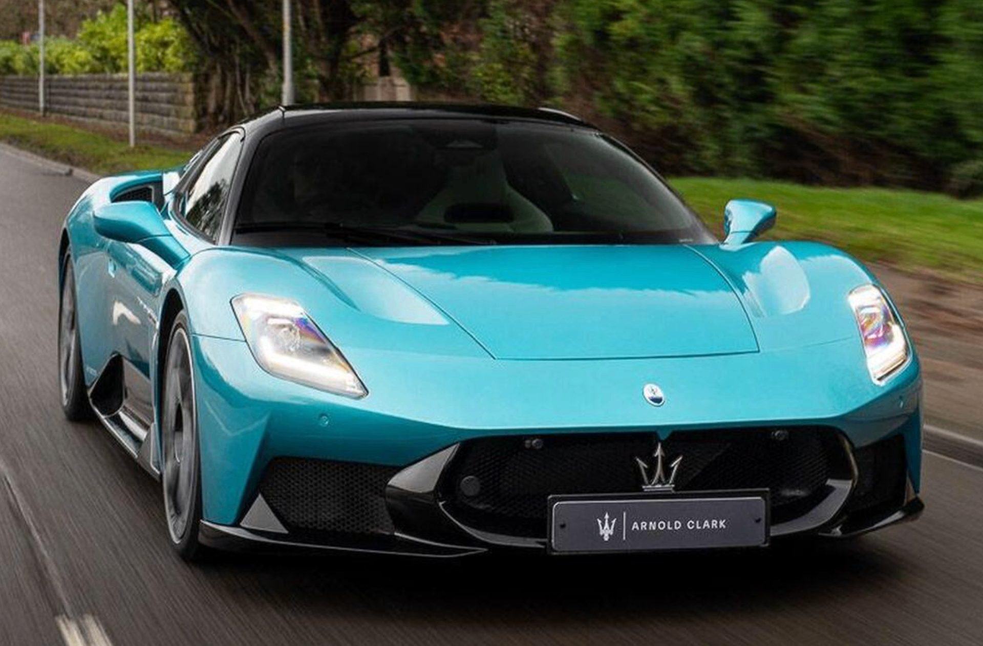 Maserati MC20